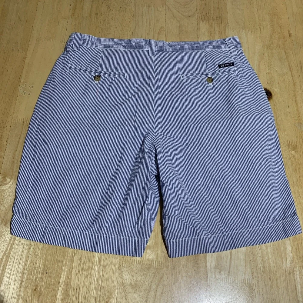 Chaps Shorts Mens 34 Seersucker Flat Front 100% Cotton Blue White Stripe‎ Casual